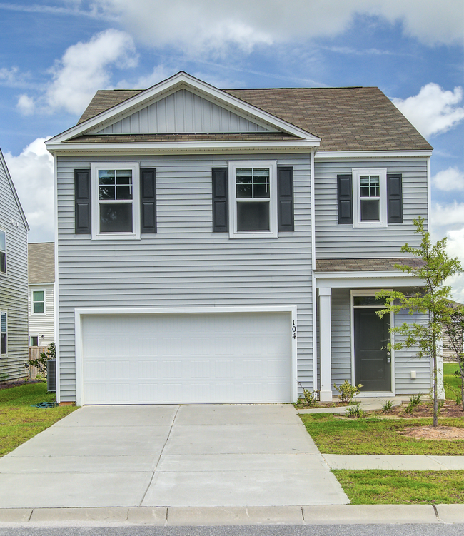 property at 104 Sunray Ln