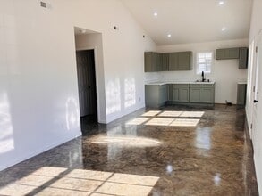 411 Elm St in Boaz, AL - Building Photo - Building Photo