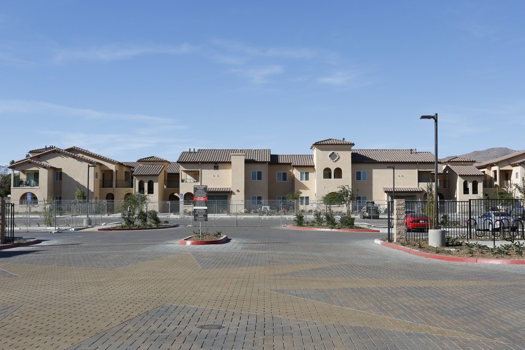 Vista Rio Apartments in Jurupa Valley, CA - Building Photo