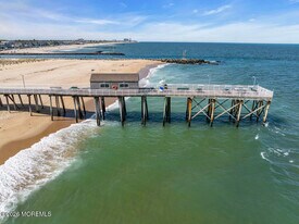 903 C St in Belmar, NJ - Building Photo