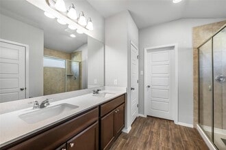 3509 Constitution Dr in Lago Vista, TX - Building Photo - Building Photo