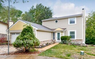 1661 Rishon Hill Dr in St. Louis, MO - Building Photo