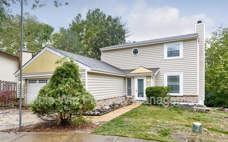 1661 Rishon Hill Dr in St. Louis, MO - Building Photo