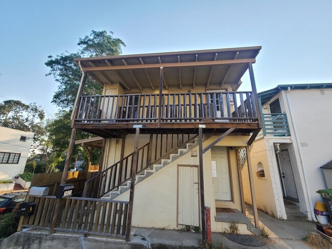1903 Vine St, Unit 1903
