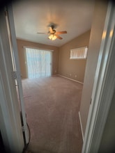 5033 Emerald River Dr in Fort Mohave, AZ - Building Photo - Building Photo