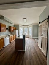 508 W Michigan Ave in Marshall, MI - Building Photo - Building Photo