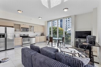 350 NE 24th St in Miami, FL - Building Photo - Building Photo