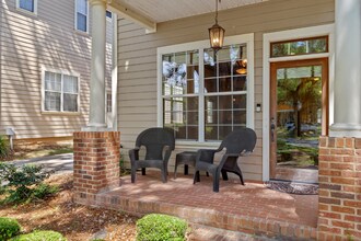 1233 N Duval St in Tallahassee, FL - Building Photo - Building Photo