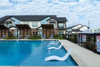 The Hudson at the Crossroad District in Temple, TX - Foto de edificio - Other