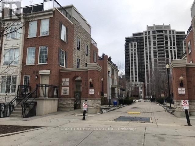 5 Everson Dr in Toronto, ON - Building Photo