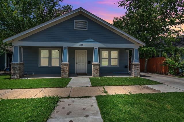 1107 E Cannon St in Fort Worth, TX - Building Photo