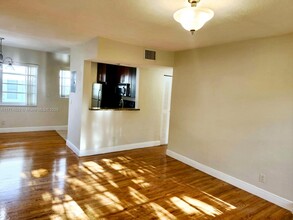 340 84th St in Miami Beach, FL - Building Photo - Building Photo