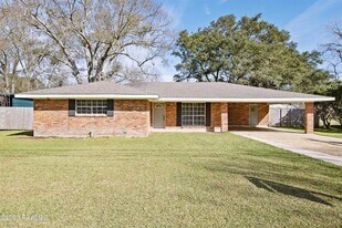 191 Grand Ave in Lafayette, LA - Building Photo