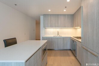 318 Main St in San Francisco, CA - Building Photo - Building Photo