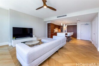 1108 Auahi St in Honolulu, HI - Building Photo - Building Photo