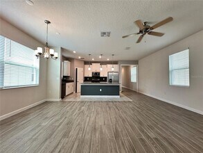 11832 Charades St in Orlando, FL - Foto de edificio - Building Photo