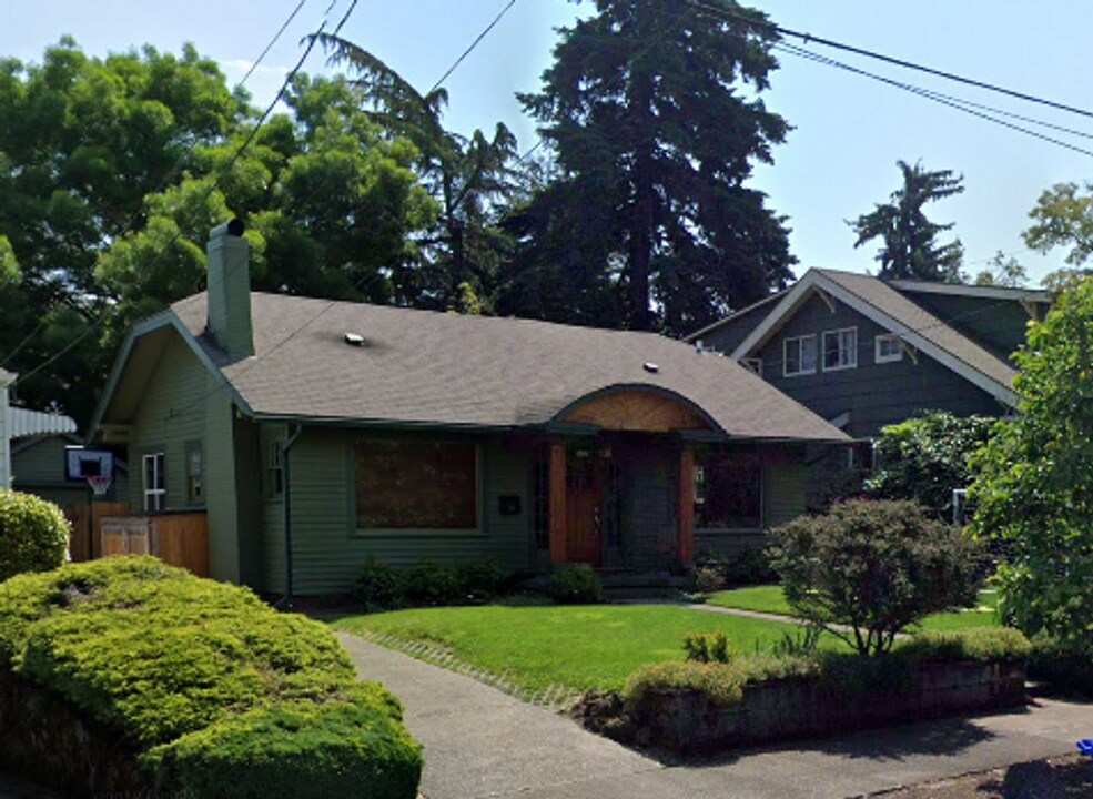 4332 NE 30th Ave in Portland, OR - Building Photo