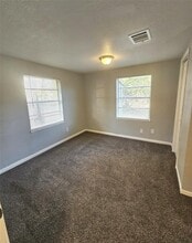 2919 Letulle Ave in Bay City, TX - Building Photo - Building Photo