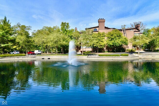 8555 One W Dr in Indianapolis, IN - Building Photo - Building Photo