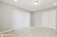 2276 Crystalview Ct in Lakeland, FL - Building Photo - Building Photo