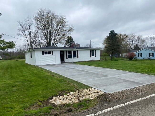 property at 1125 Morgan Ross Rd