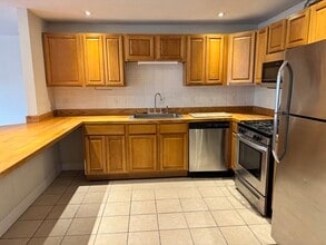 15 Hamilton St in Southbridge, MA - Building Photo - Building Photo