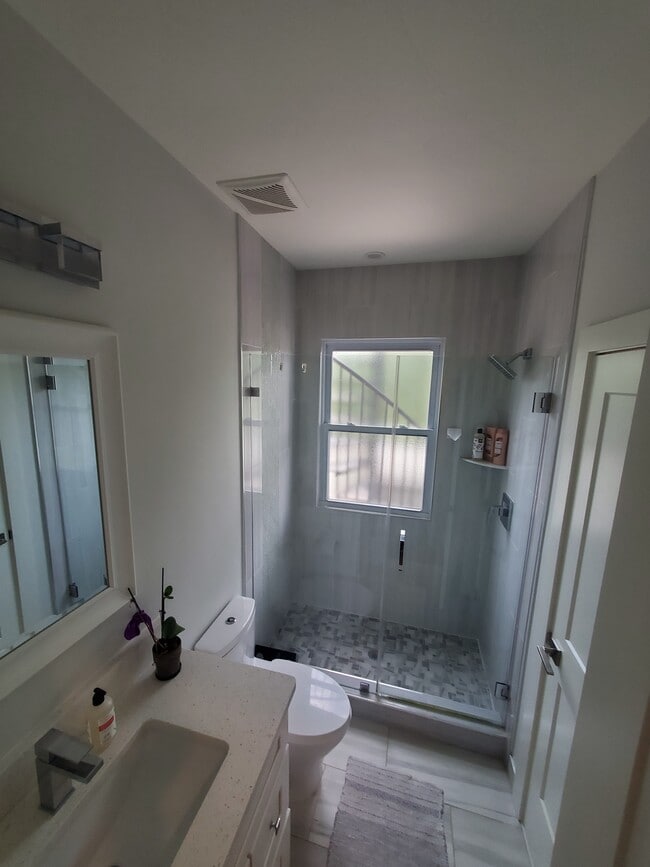 53 T St NE, Unit #1 in Washington, DC - Building Photo - Building Photo