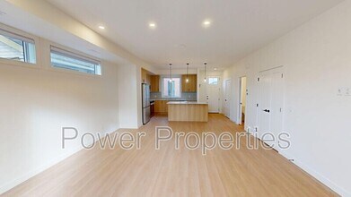 1336-210 10 Ave SE in Calgary, AB - Building Photo - Building Photo