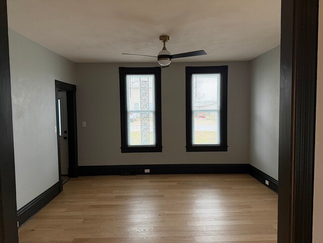 517 Livingston in East Dubuque, IL - Building Photo - Building Photo