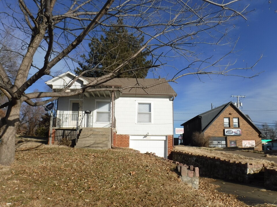 3617 Penn St in St. Joseph, MO - Foto de edificio