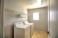 656 Lucky Pine St in Henderson, NV - Building Photo - Building Photo