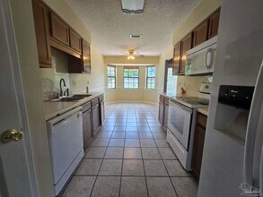 11204 Bridge Creek Dr in Pensacola, FL - Building Photo - Building Photo