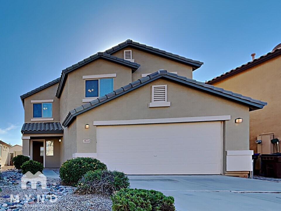 28504 N Dolomite Ln in San Tan Valley, AZ - Building Photo