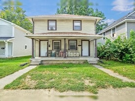 2516 Columbia Ave in Indianapolis, IN - Building Photo