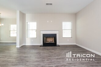 357 Hawthorn Dr in Dallas, GA - Building Photo - Building Photo