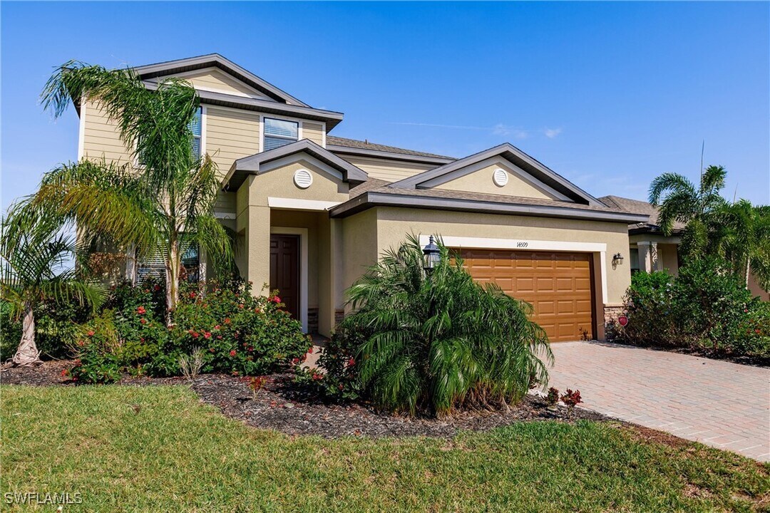14599 Cantabria Dr in Ft. Myers, FL - Building Photo