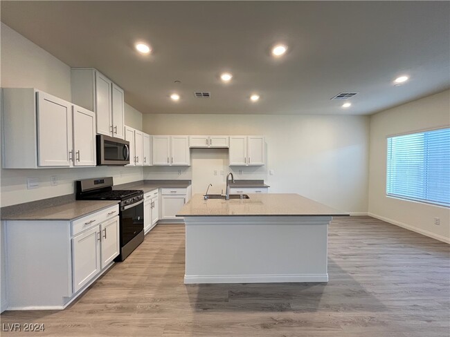 9909 Cobalt Clfs St in Las Vegas, NV - Building Photo - Building Photo