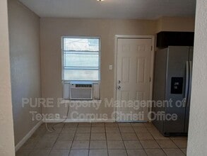 4937 Blundell Dr in Corpus Christi, TX - Building Photo - Building Photo