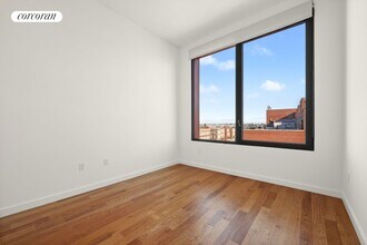 54 Noll St in Brooklyn, NY - Building Photo - Building Photo