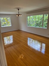 1648 N Ogden Dr-Unit -#8 in Los Angeles, CA - Building Photo - Building Photo