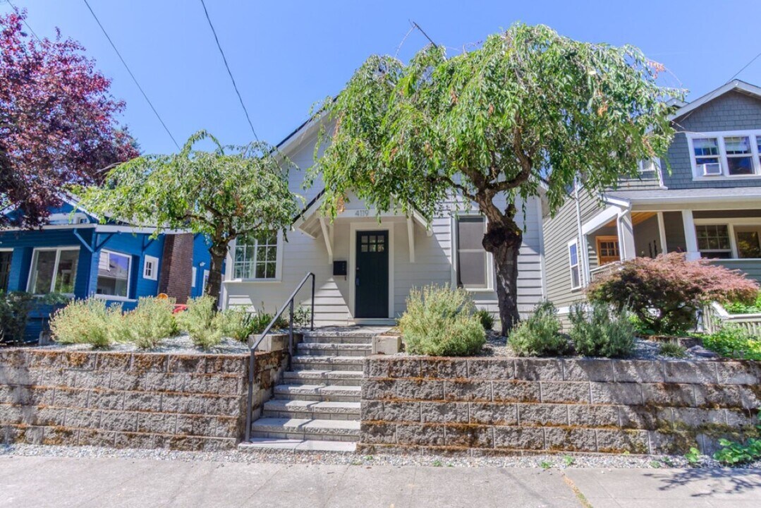 4119 38th Ave. S in Seattle, WA - Building Photo