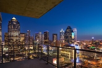 2120 Olive St in Dallas, TX - Building Photo - Building Photo