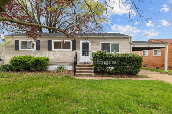 property at 3429 Ranch Ln