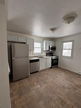 5324 Kohout St in Maple Heights, OH - Building Photo - Building Photo