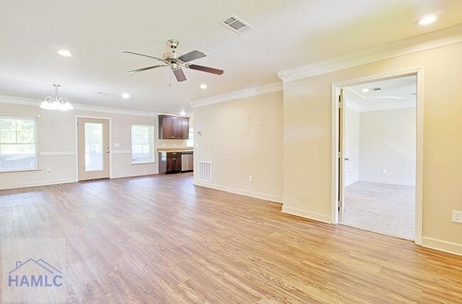 5781 E Oglethorpe Hwy, Unit 2 in Midway, GA - Building Photo - Building Photo