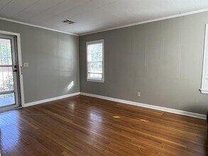 427 E 6th St in Edmond, OK - Building Photo - Building Photo