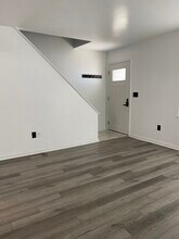 147 Holmes St in Dover, DE - Building Photo - Building Photo