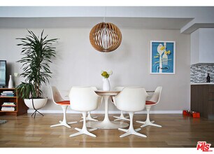 1211 N Garbo Ln in Los Angeles, CA - Building Photo - Building Photo