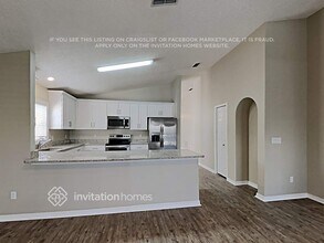 2585 Alena Pl in Lake Mary, FL - Foto de edificio - Building Photo