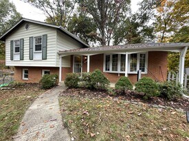 2652 Falmouth Ct in Woodbridge, VA - Building Photo